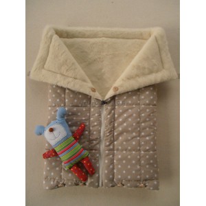 Deka DANIEL so zipsom a gomb&iacute;kmi 80 x 90 cm ZS