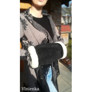 Ovčie r&uacute;no Ruk&aacute;vnik ANTRACIT 100% ovčie r&uacute;no Baranček 